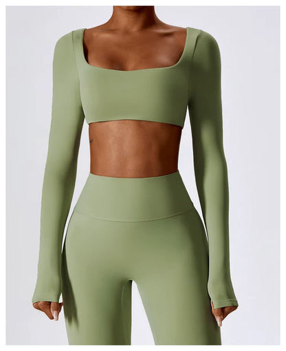 FlexFlow Women's Sports Clothing Set – Stylish and Functional