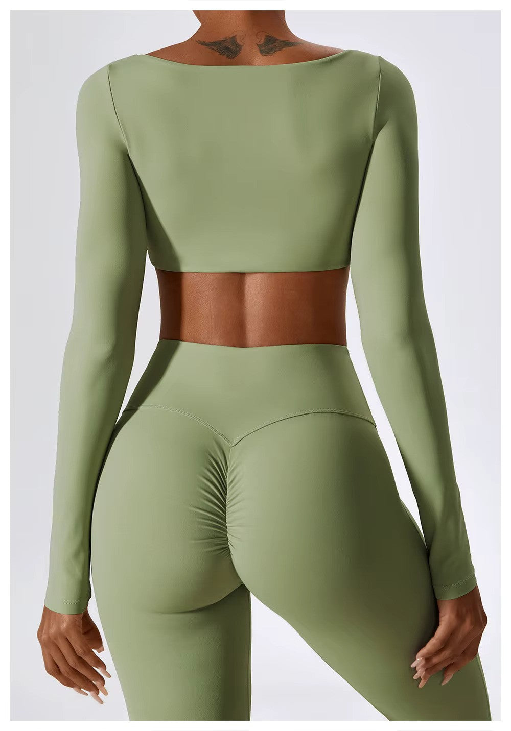 FlexFlow Women's Sports Clothing Set – Stylish and Functional