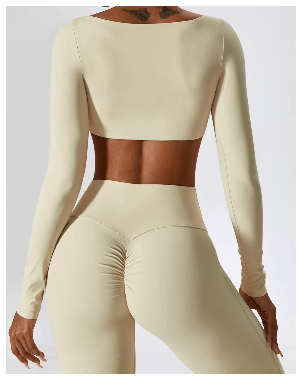 FlexFlow Women's Sports Clothing Set – Stylish and Functional