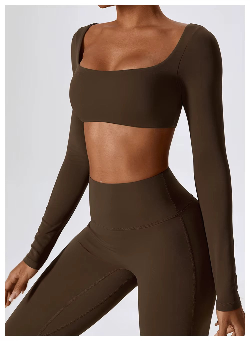 FlexFlow Women's Sports Clothing Set – Stylish and Functional