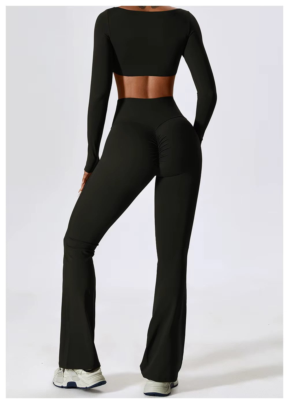 FlexFlow Women's Sports Clothing Set – Stylish and Functional