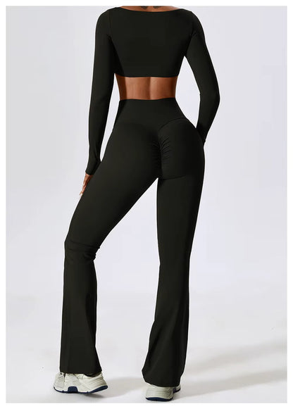 FlexFlow Women's Sports Clothing Set – Stylish and Functional