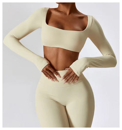 FlexFlow Women's Sports Clothing Set – Stylish and Functional