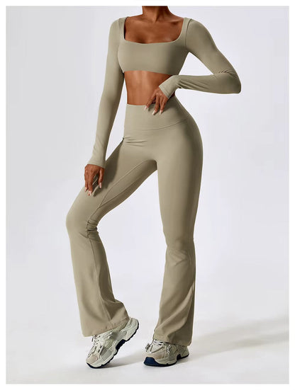 FlexFlow Women's Sports Clothing Set – Stylish and Functional