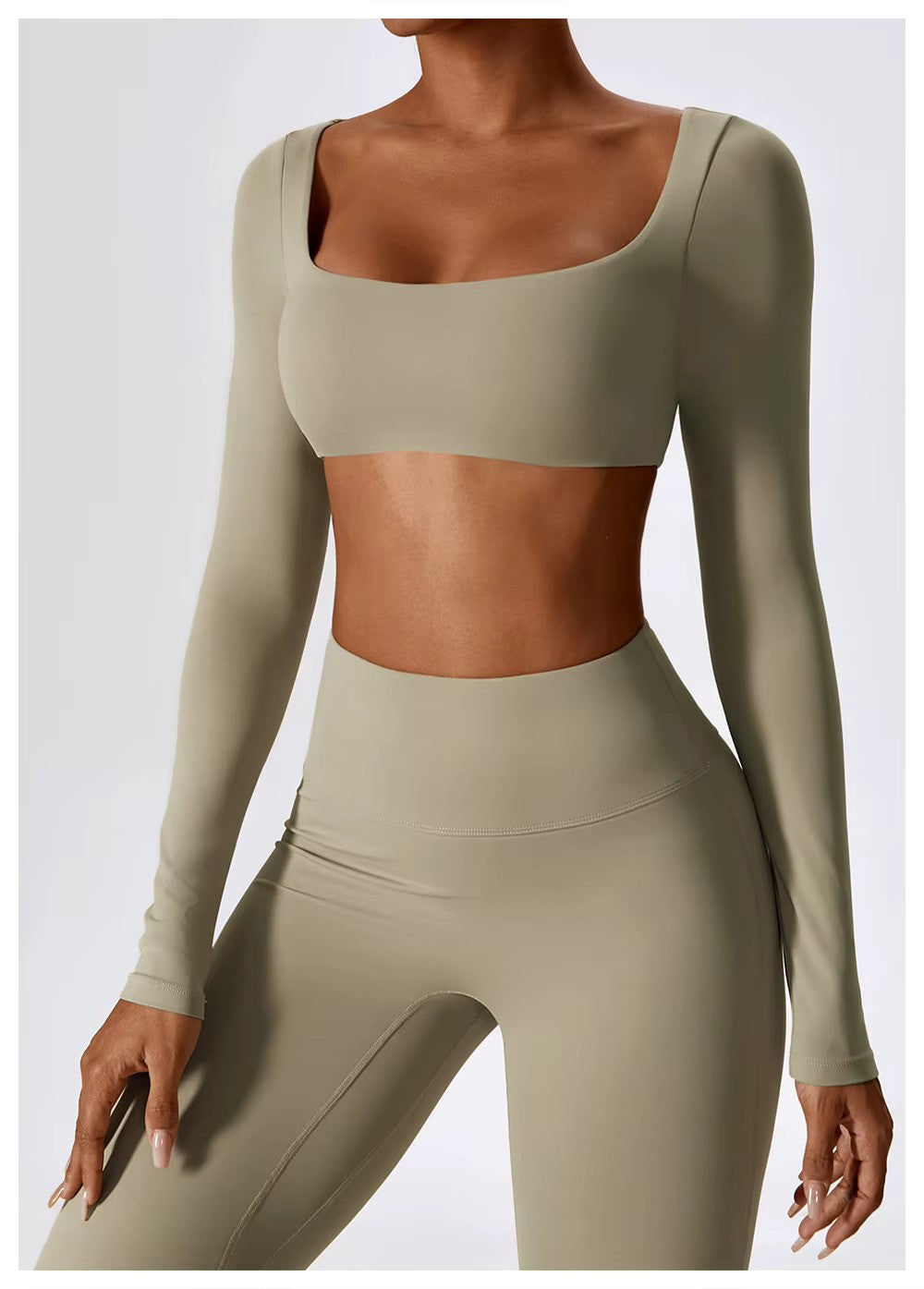 FlexFlow Women's Sports Clothing Set – Stylish and Functional