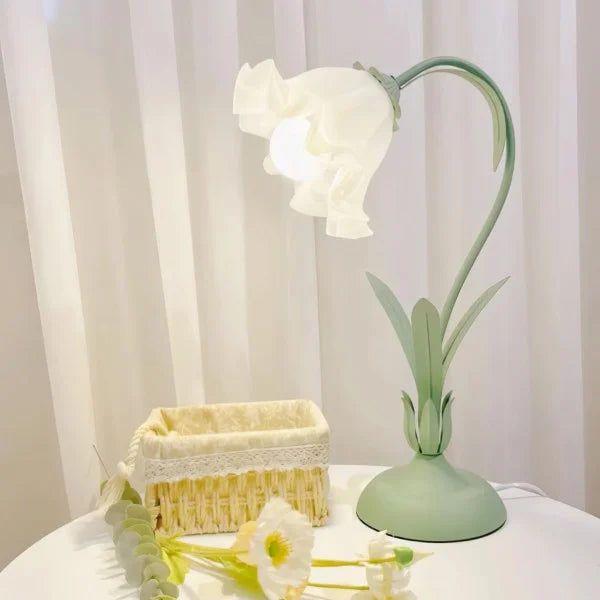 Flexible Flower Table Lamp