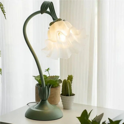 Flexible Flower Table Lamp