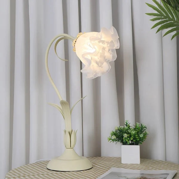 Flexible Flower Table Lamp