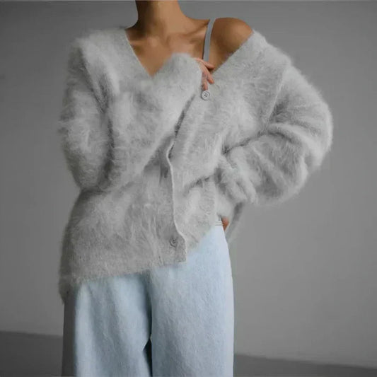 Fluffy cardigan with v-neck and buttons