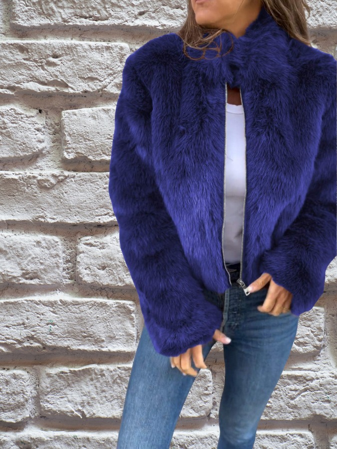 Fluffy jacket with high collar and zip
