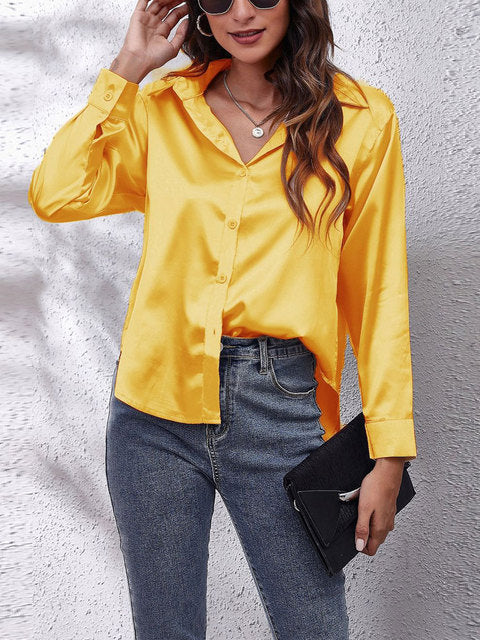 Blouse pour femme en satin à boutons et manches longues