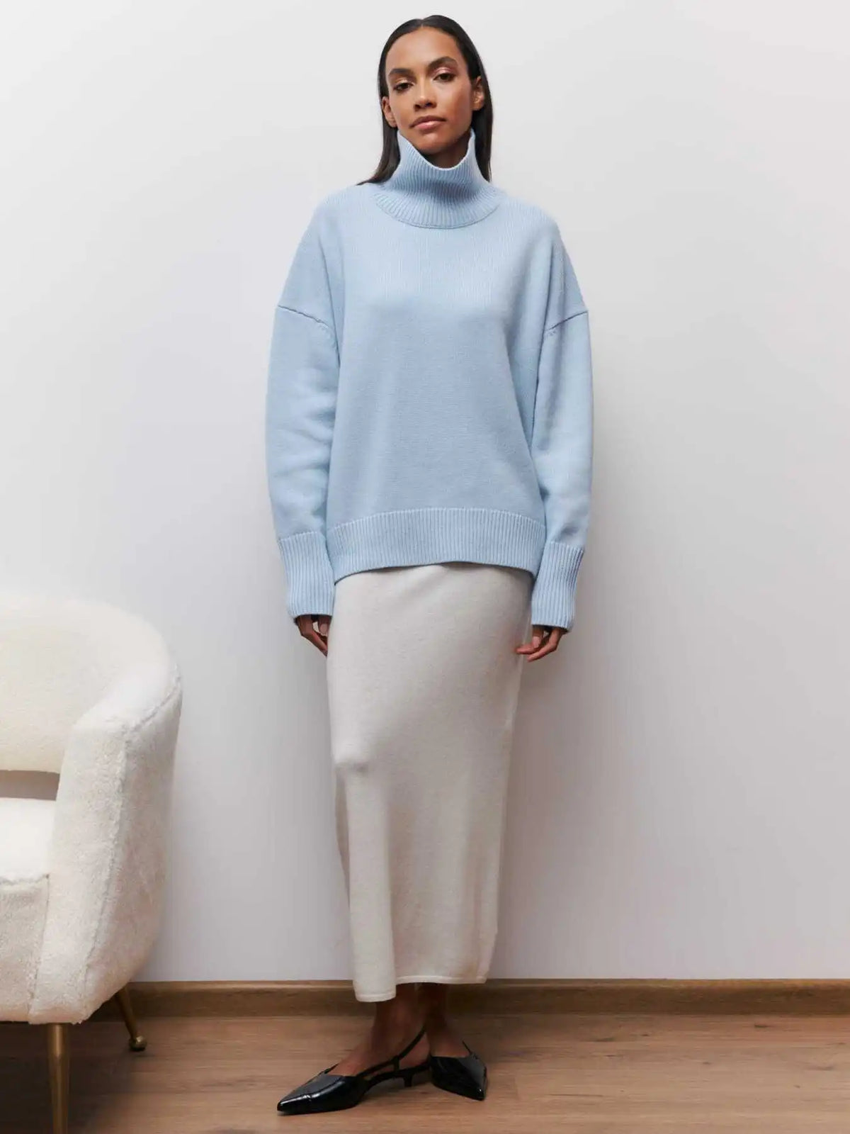 Ladies' Cosy Oversized Roll Neck Jumper with Wide Ribbed Collar