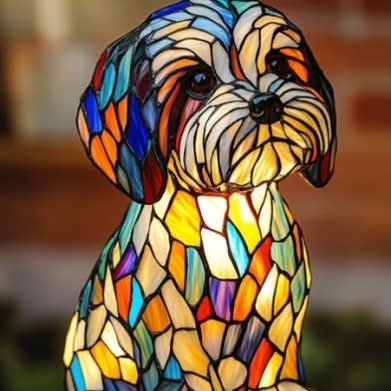 Lampada da tavolo decorativa a forma di cane con mosaico – D'atmosfera e artistica