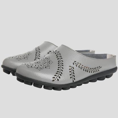 Orthopaedic sandals: comfort and everyday elegance