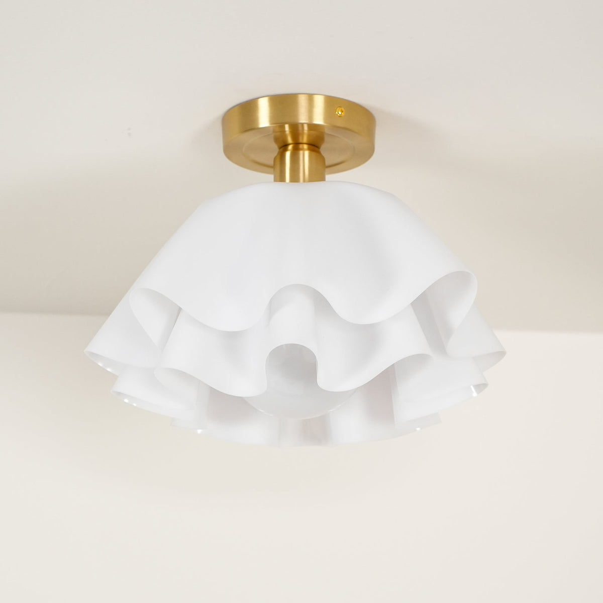 Elegant Modern Ceiling Light