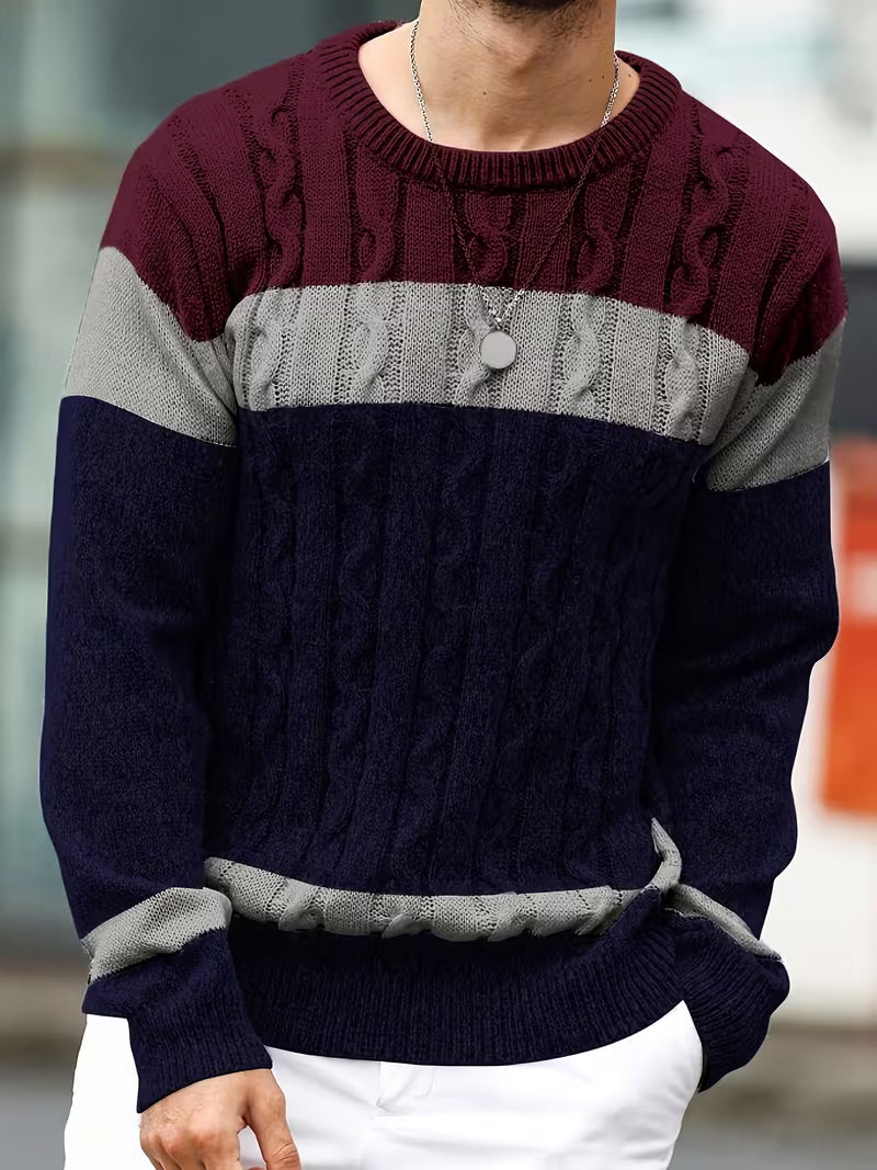 Knitted jumper with colour block design and round neck