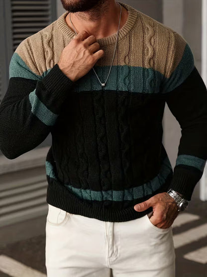 Knitted jumper with colour block design and round neck