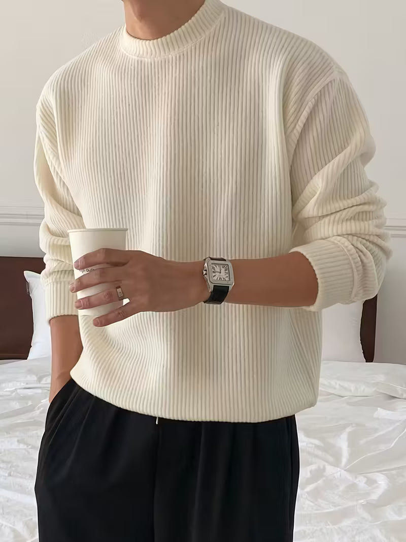 Knitted Jumper with Round Neck and Long Sleeves
