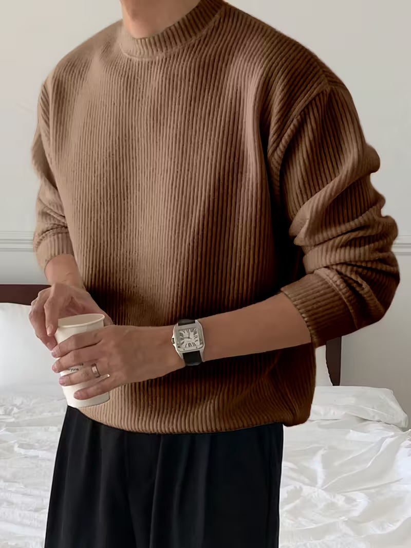 Knitted Jumper with Round Neck and Long Sleeves