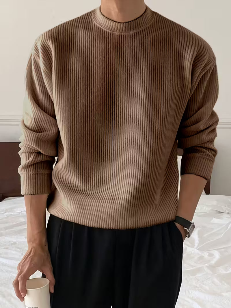 Knitted Jumper with Round Neck and Long Sleeves