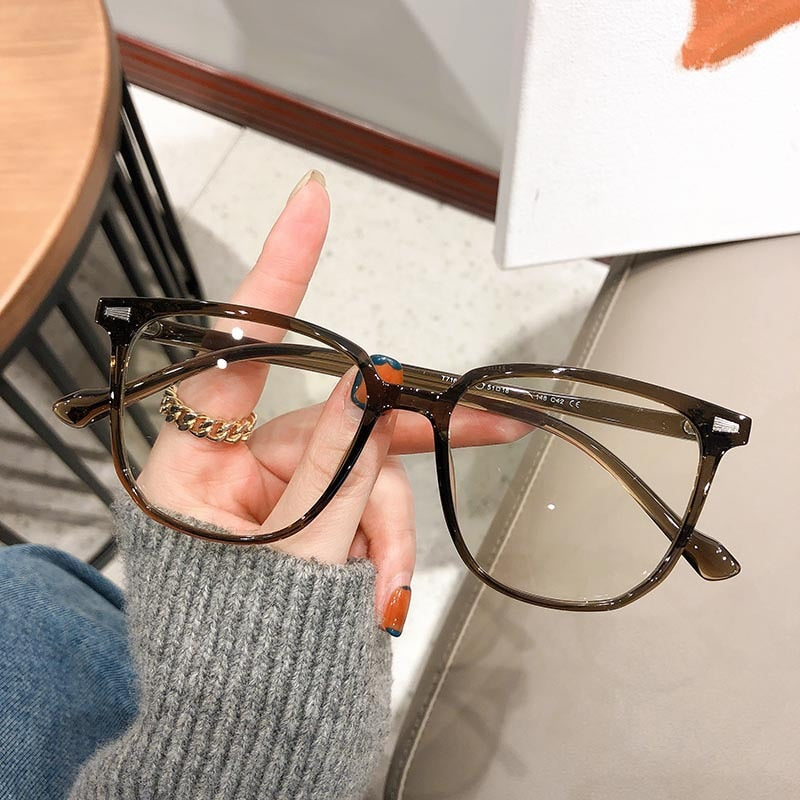 Gertro - Glasses for Computer Use