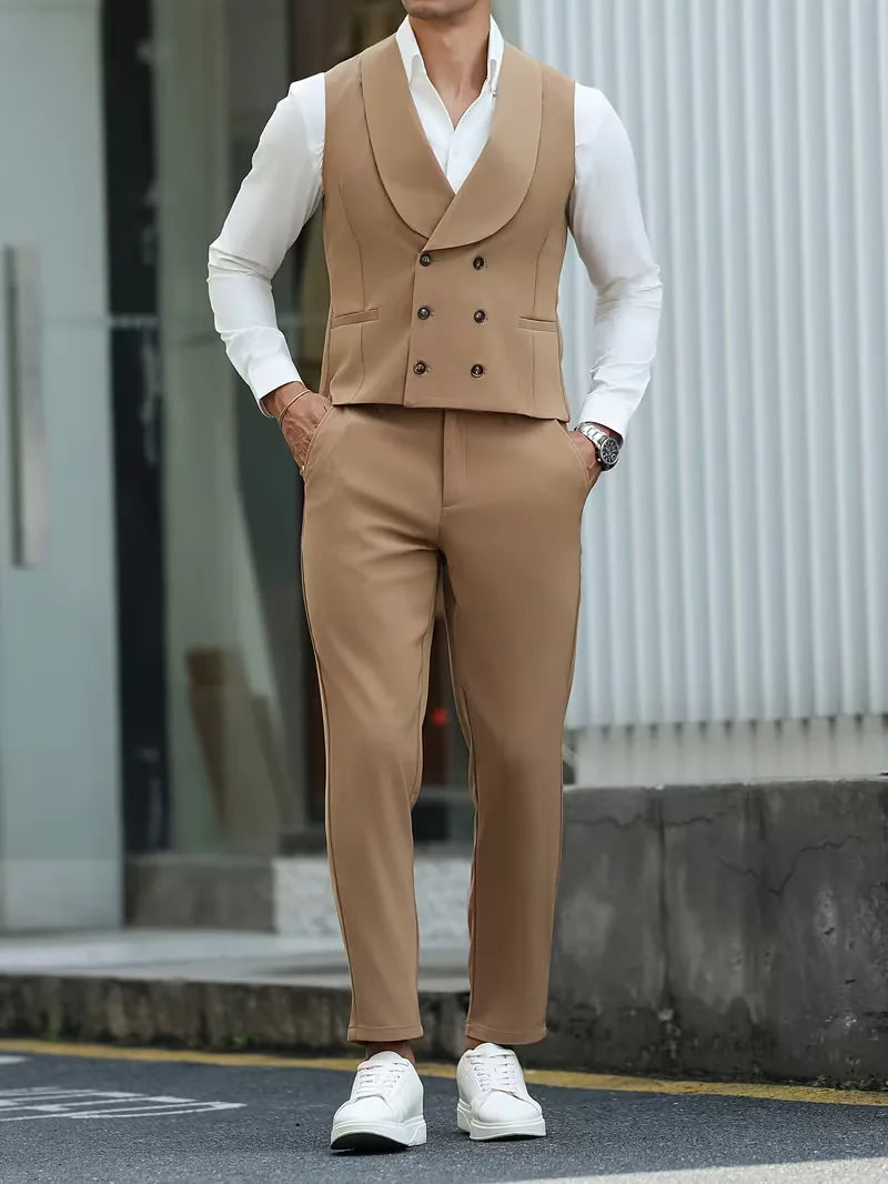 Gilet with double-breasted design and trousers