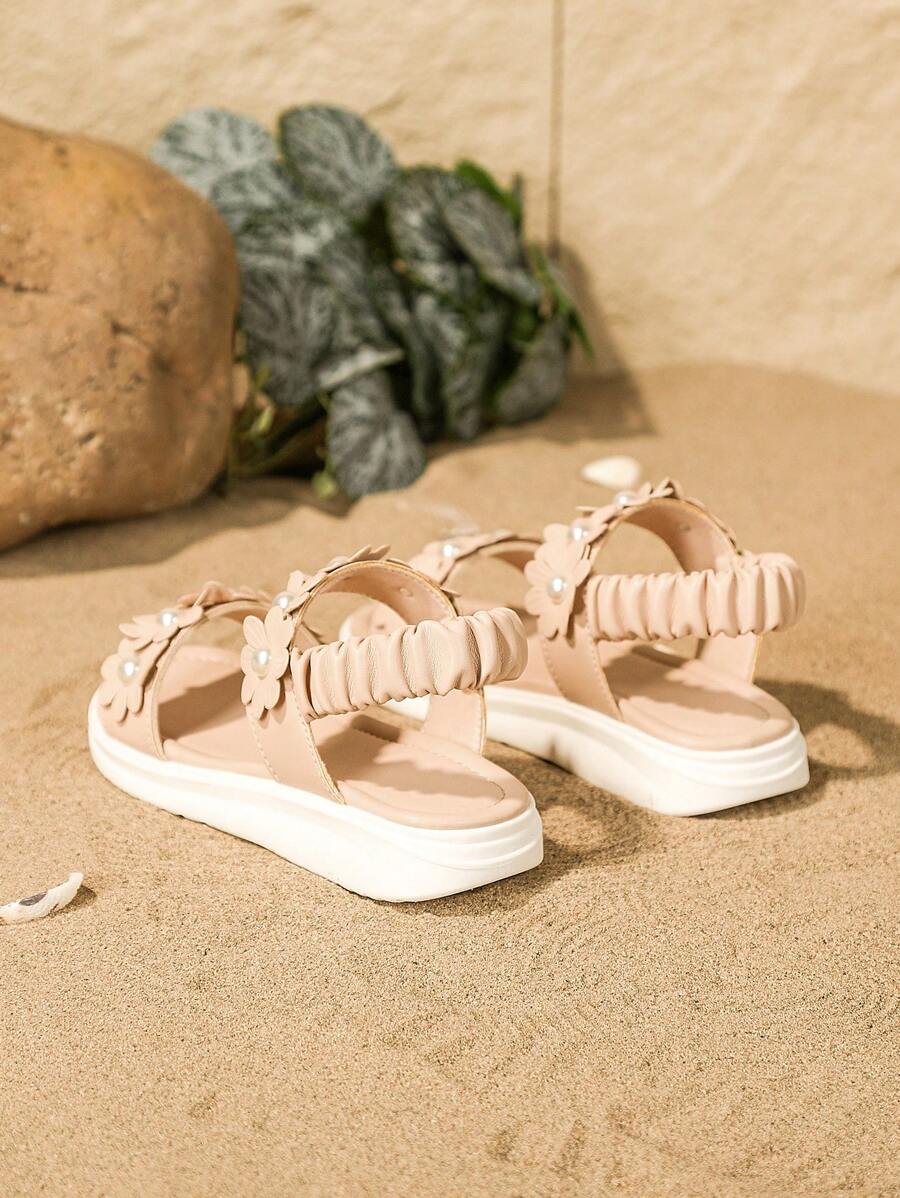 Girls' Sandals with Floral Decoration and Soft Sole