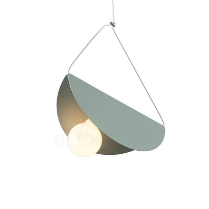 Scandinavian Minimalist Pendant Light – Modern Design