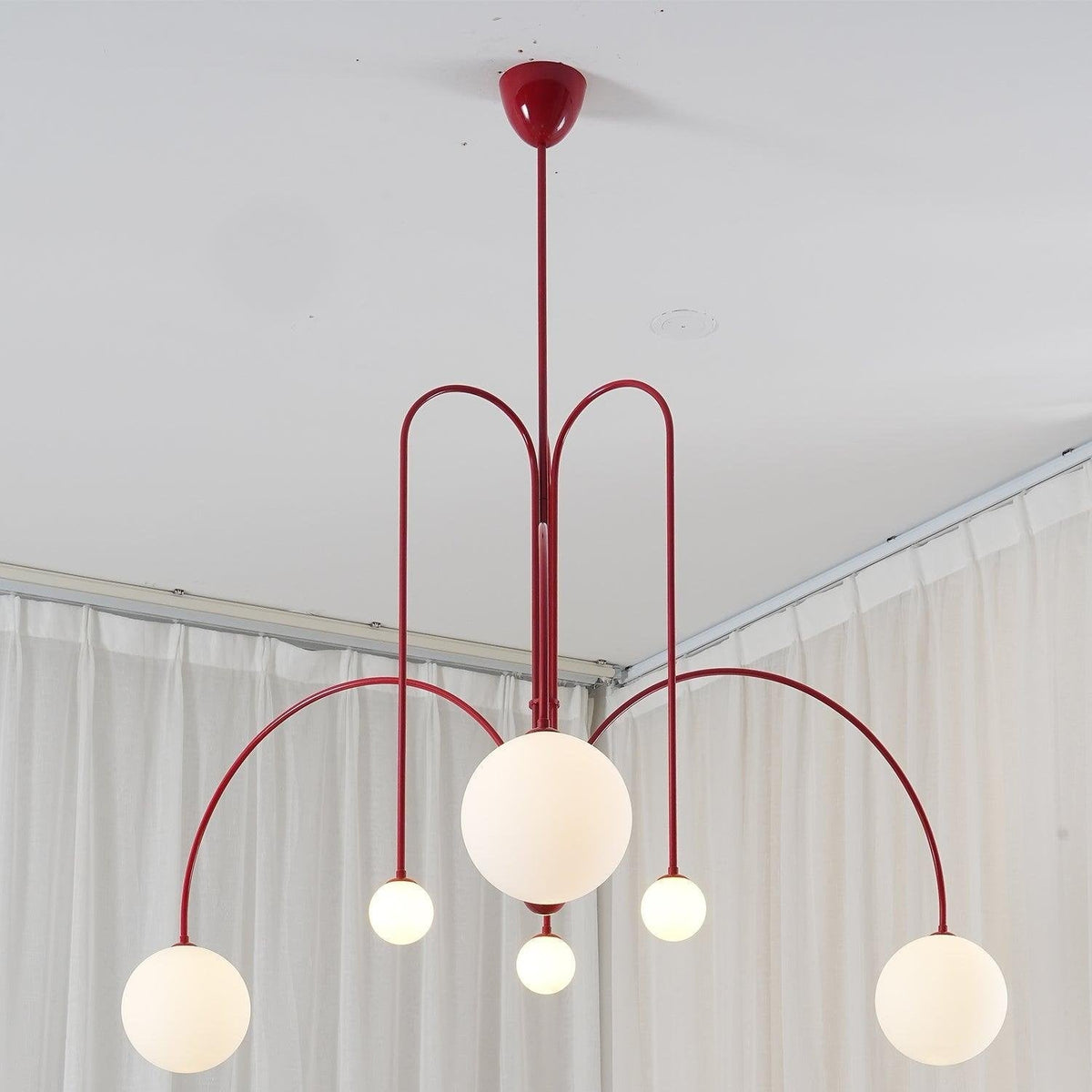 Candeeiro suspenso Crescendo – Design luxuoso e moderno