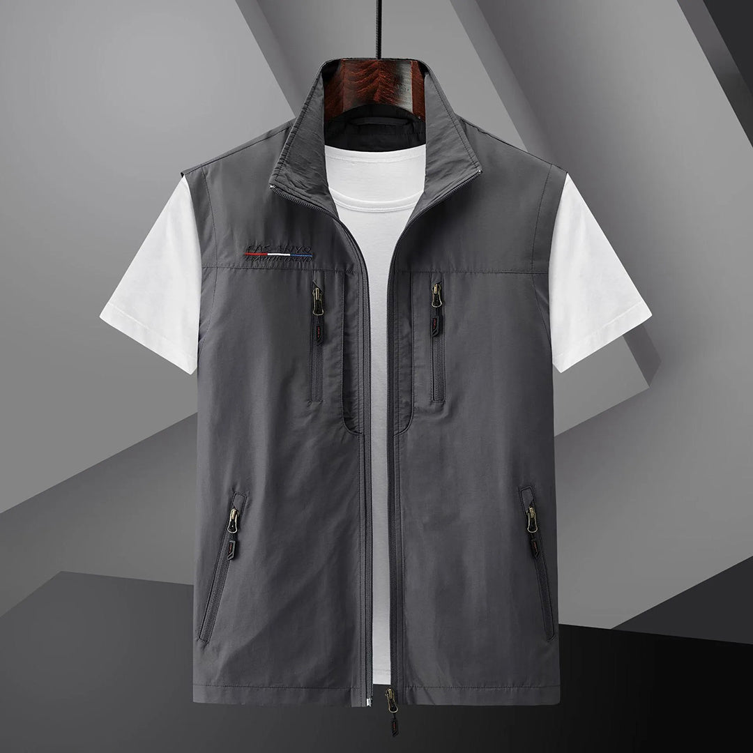 Multi-Pocket Utility Men's Summer Travel Gilet