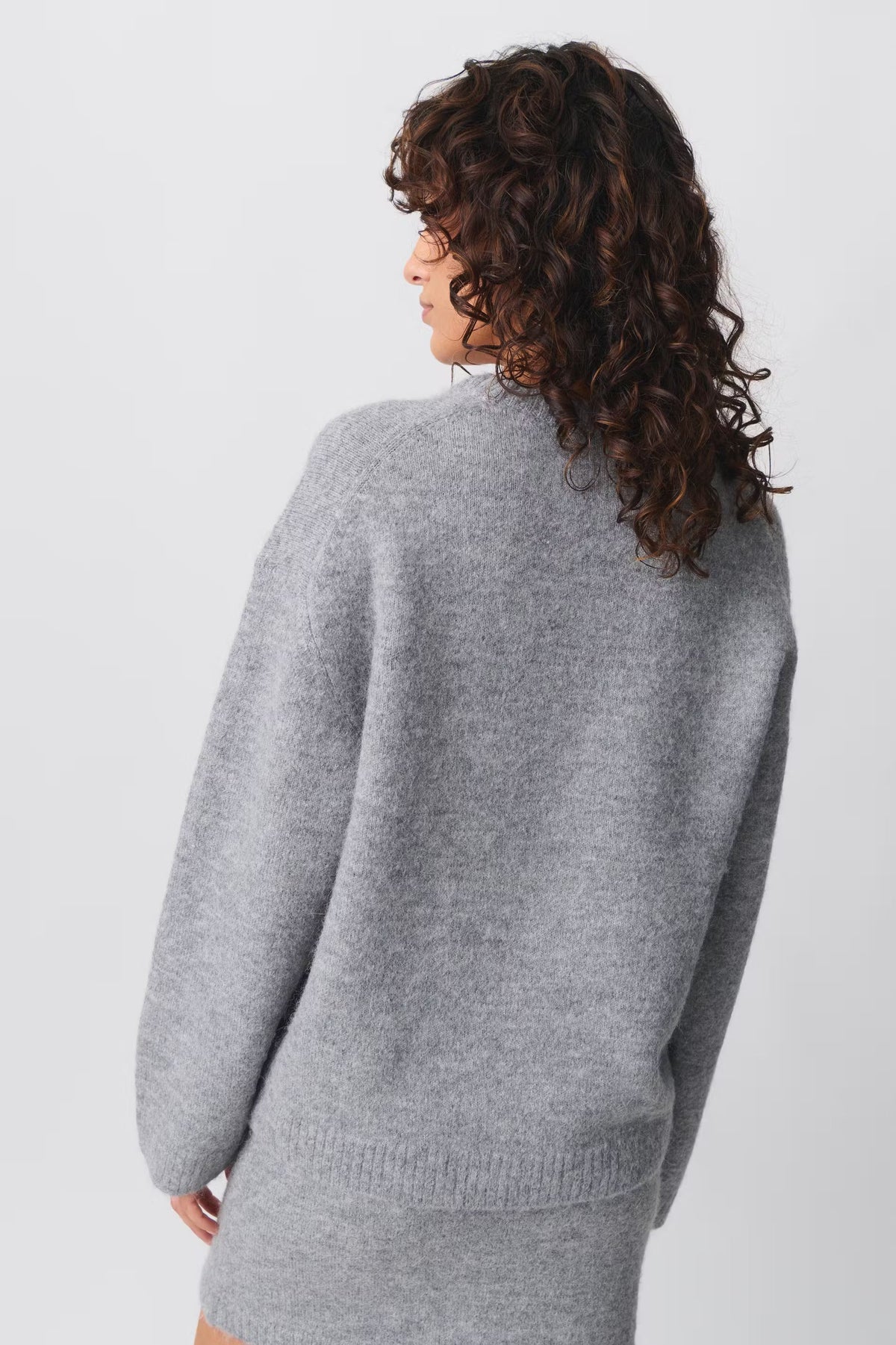 Soft Knitted Women's Jumper Warm and Comfortable