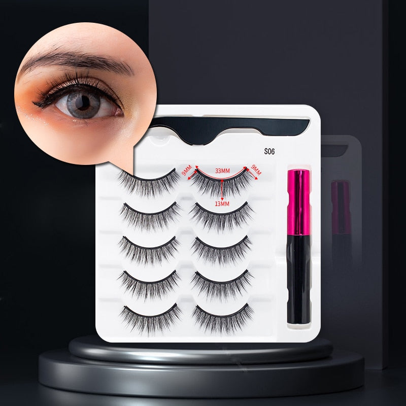 Ciglia finte magnetiche con eyeliner - Set di ciglia di tendenza per un look glamour in un attimo