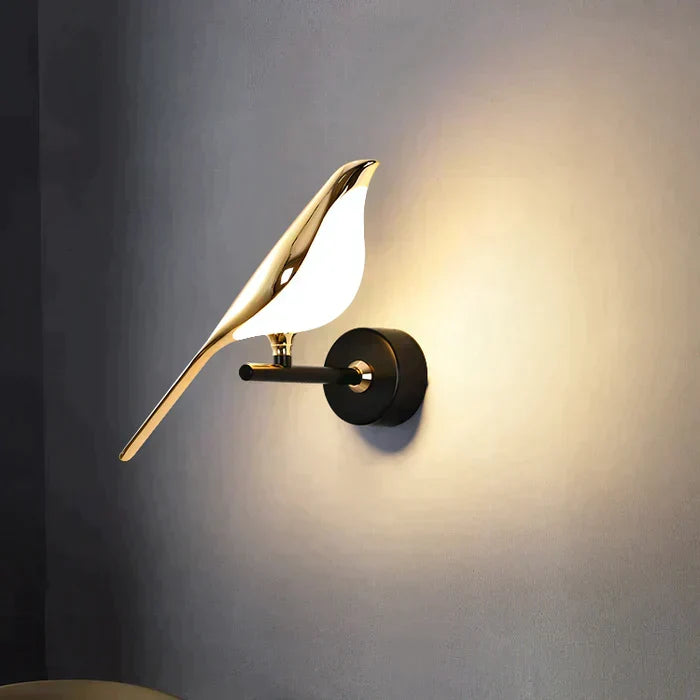 Illuminated Bird Wall Lamp