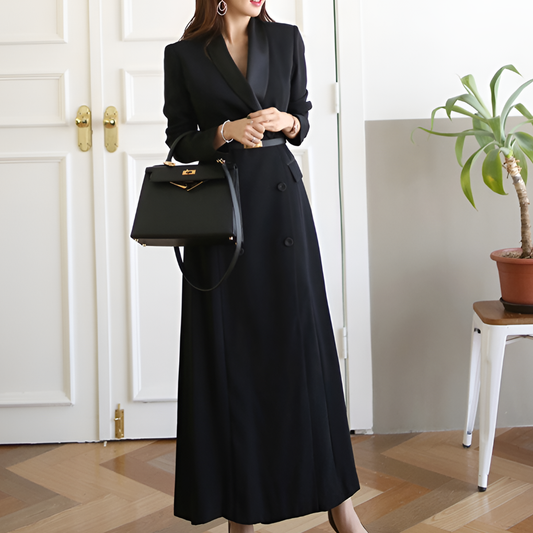 Blazer cruzado con un estilo moderno para oficina