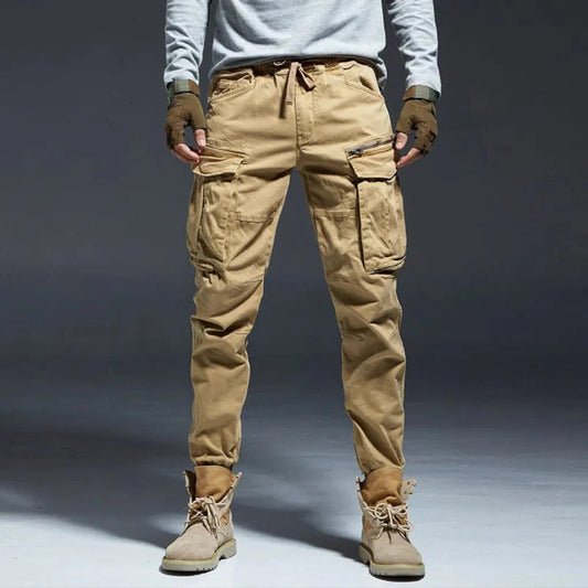 Pantalones cargo con múltiples bolsillos para hombre