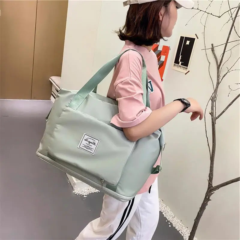 Spacious Trendy Foldable Travel Bag for Women - Avie
