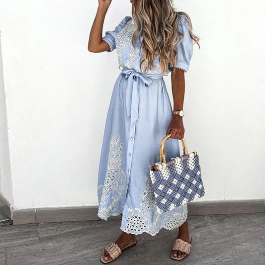 Vestido azul bordado para mujer