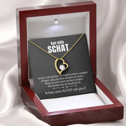 Heart-Shaped Pendant Necklace with Rhinestone Decoration