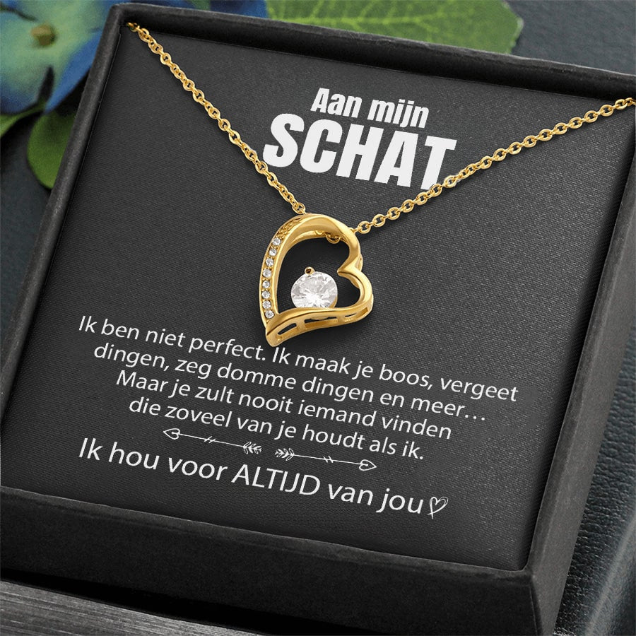 Heart-Shaped Pendant Necklace with Rhinestone Decoration