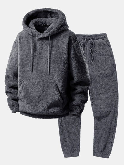 Hoodie and jogger trousers made of soft fabric