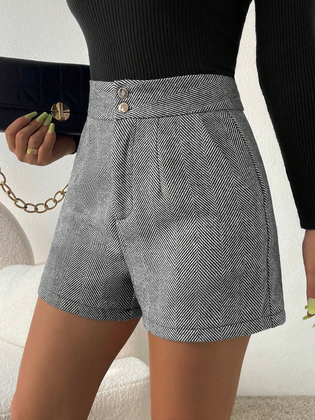 Houndstooth Pattern High-Waisted Shorts