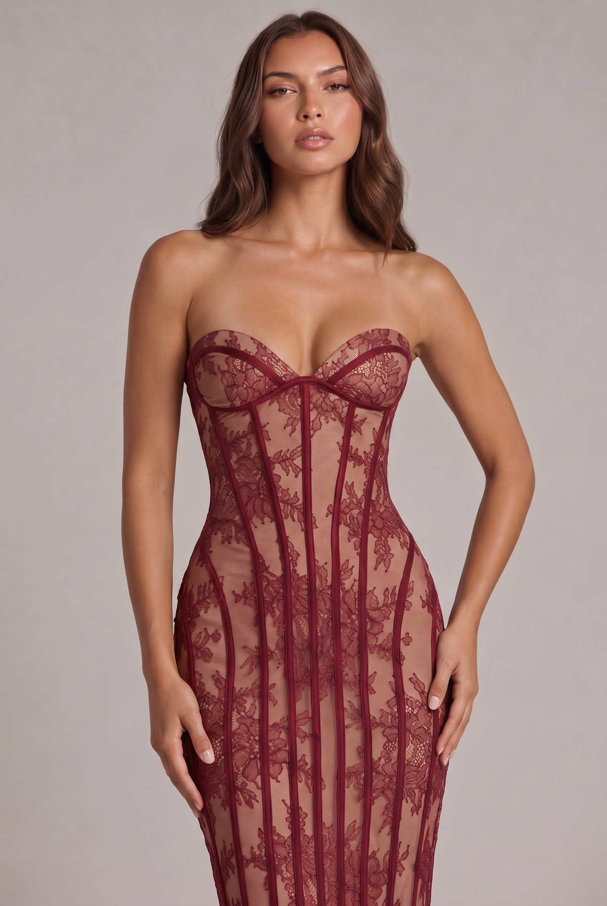 Ladies' Elegant Lace Maxi Dress with Flowing Skirt