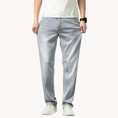 P legend | Jean en denim clair avec coupe droite