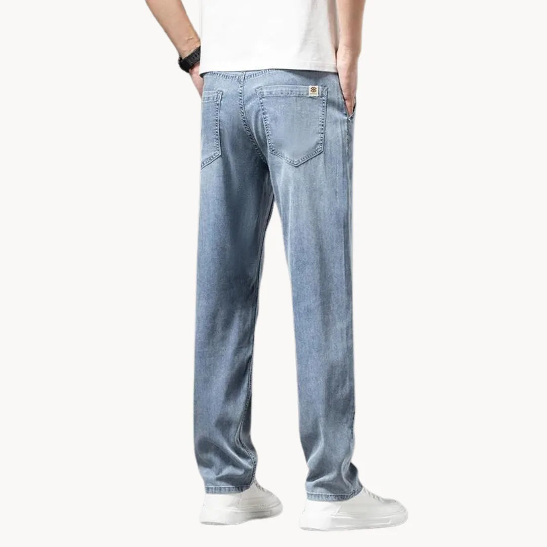 P legend | Jean en denim clair avec coupe droite