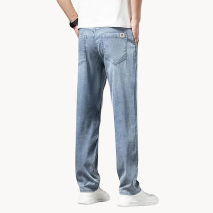 P legend | Jean en denim clair avec coupe droite