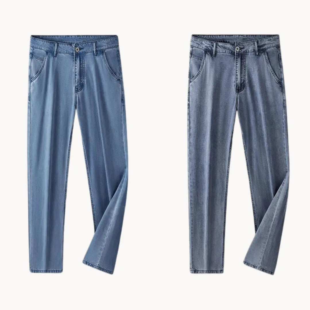 Jeans with regular fit and straight leg