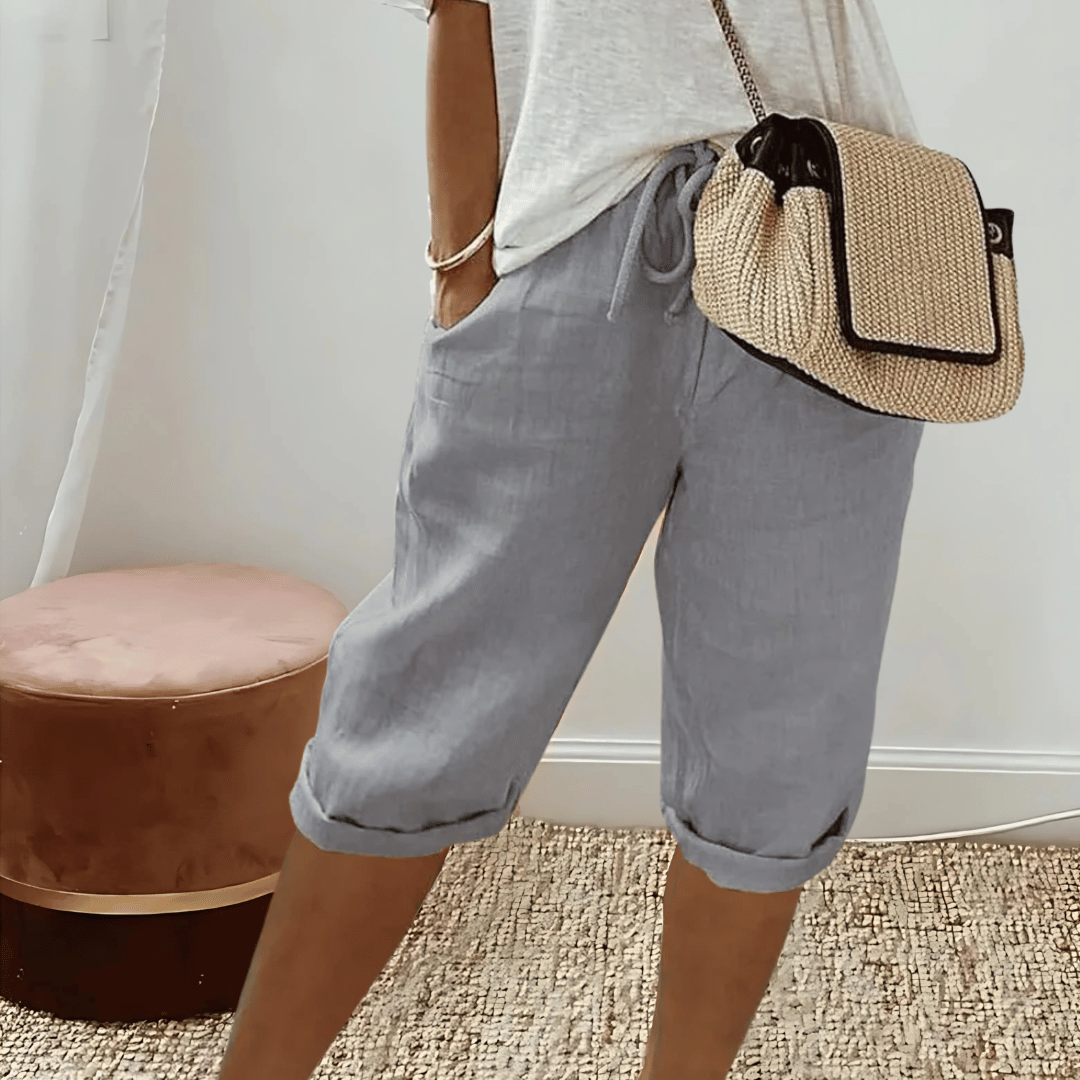 Knee-Length Cotton and Linen Harem Shorts for Women