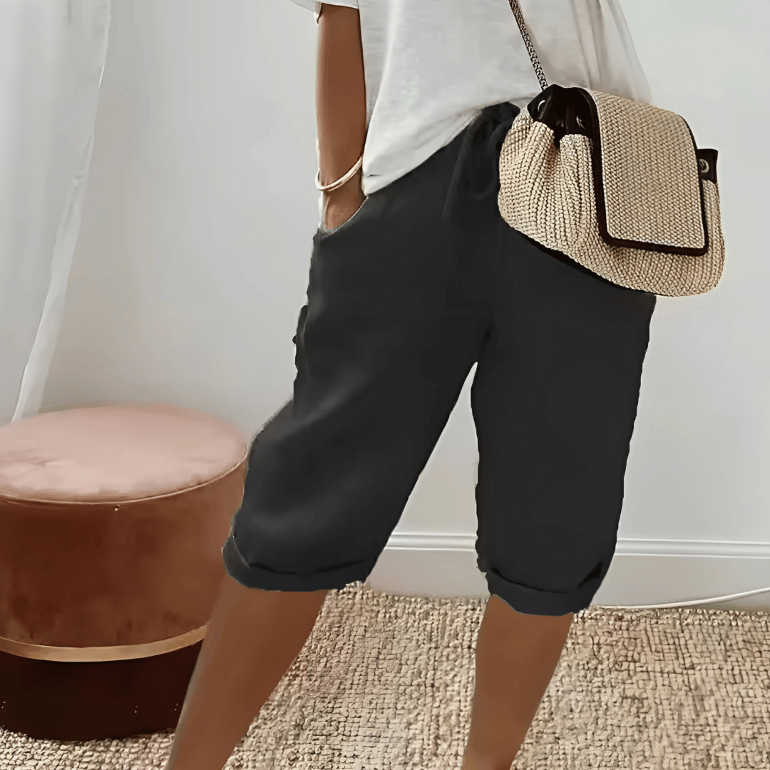 Knee-Length Cotton and Linen Harem Shorts for Women