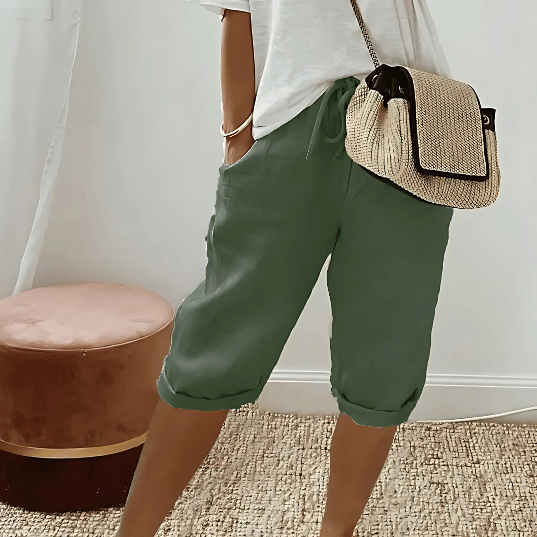 Knee-Length Cotton and Linen Harem Shorts for Women