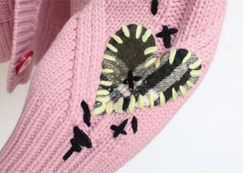 Knitted Women's Cardigan with Patchwork Embroidery and V-Neck